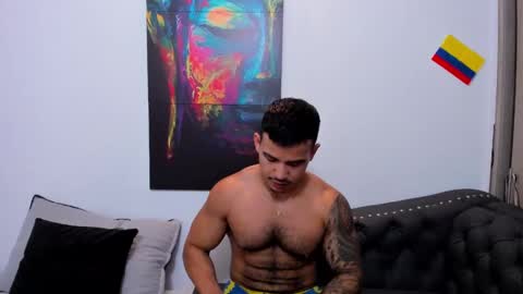 Snapshot of rick2128 chatting on 02-22-25, 05:44 Andres online show from 02-22-25, 05:44
