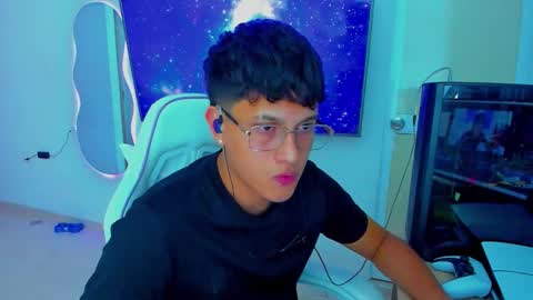 Snapshot of rick_shellby chatting on 11-07-25, 01:05 Rick online show from 11-07-25, 01:05