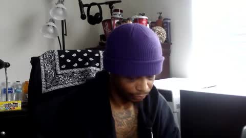 Snapshot of rickavelli chatting on 04-19-26, 04:50 Rick online show from 04-19-26, 04:50