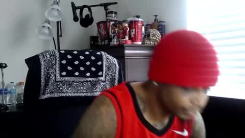 Snapshot of rickavelli chatting on 04-24-26, 01:57 Rick online show from 04-24-26, 01:57