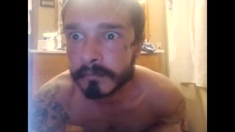 Snapshot of rickfukit chatting on 04-15-26, 01:01 rickfukit online show from 04-15-26, 01:01