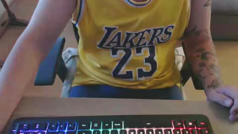 ricksanchez5920 online show from 02-01-25, 06:51