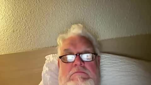 Snapshot of rico76001 chatting on 04-12-26, 05:23 rico76001 online show from 04-12-26, 05:23