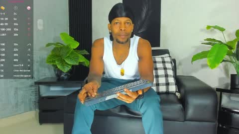 Snapshot of ricobrown777 chatting on 04-07-26, 03:40 RicoBrowm online show from 04-07-26, 03:40