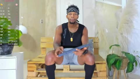 Snapshot of ricobrown777 chatting on 04-13-26, 03:34 RicoBrowm online show from 04-13-26, 03:34