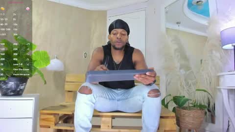 Snapshot of ricobrown777 chatting on 05-06-26, 03:57 RicoBrowm online show from 05-06-26, 03:57