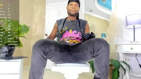 Snapshot of ricobrown777 chatting on 05-09-26, 04:06 RicoBrowm online show from 05-09-26, 04:06