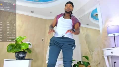 Snapshot of ricobrown777 chatting on 05-18-26, 04:07 RicoBrowm online show from 05-18-26, 04:07