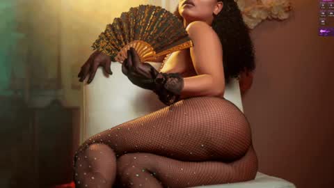 Sara online show from 12-28-24, 01:17