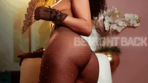 Sara online show from 02-12-25, 01:16