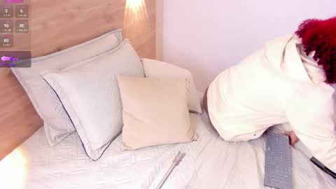 Snapshot of rihannadeep chatting on 02-21-26, 10:05 Sara online show from 02-21-26, 10:05