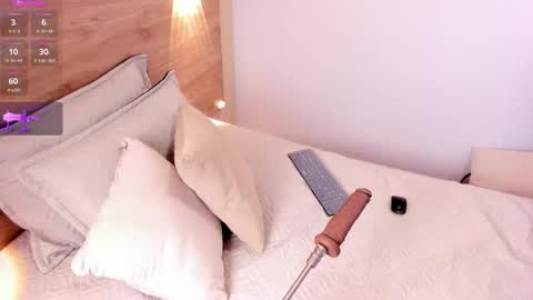 Snapshot of rihannadeep chatting on 02-25-26, 11:20 Sara online show from 02-25-26, 11:20