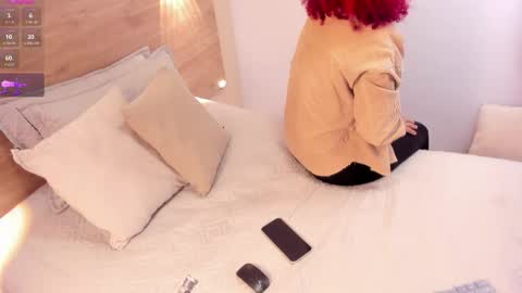 Snapshot of rihannadeep chatting on 03-21-26, 10:09 Sara online show from 03-21-26, 10:09