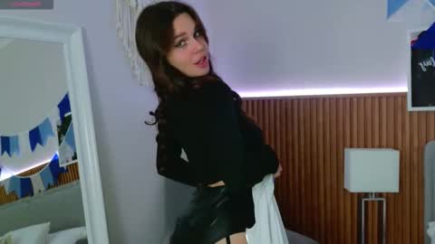 Snapshot of rihannariley chatting on 09-23-25, 05:27 Rihanna online show from 09-23-25, 05:27