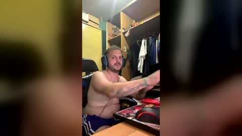 rikardo9996 online show from 07-11-26, 08:28