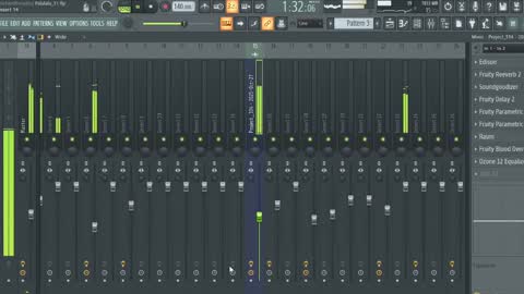 Snapshot of riki_lesensuel chatting on 11-01-25, 09:39 Riki online show from 11-01-25, 09:39