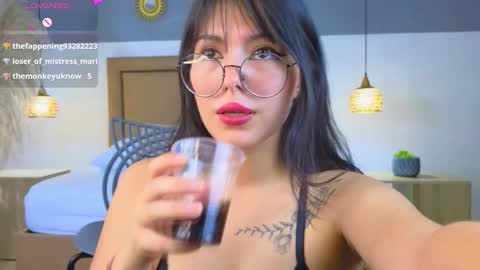 Riley Sierra online show from 12-28-24, 03:26