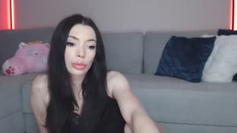 RileyEve online show from 07-05-26, 10:28