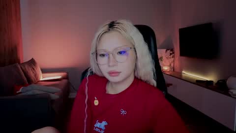 rileymee online show from 04-17-26, 04:37