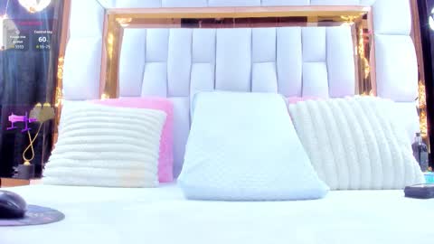 Riley online show from 11-24-25, 11:43