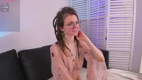 Snapshot of rin_skylar chatting on 02-24-25, 10:26 Rin online show from 02-24-25, 10:26