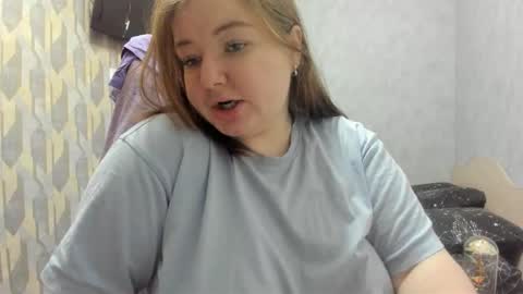 rina16 online show from 12-15-25, 08:07