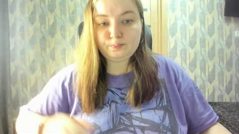 Snapshot of rina16 chatting on 04-06-26, 02:40 rina16 online show from 04-06-26, 02:40