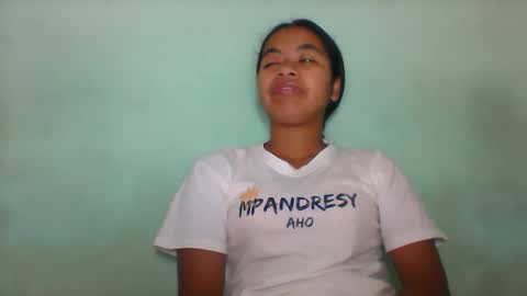 Snapshot of rinah856024 chatting on 05-18-26, 04:46 rinah856024 online show from 05-18-26, 04:46