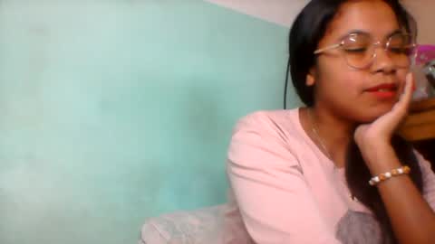 Snapshot of rinah856024 chatting on 06-15-26, 04:20 rinah856024 online show from 06-15-26, 04:20