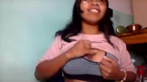 rinah856024 online show from 07-08-26, 08:41