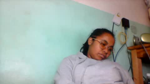 rinah856024 online show from 07-17-26, 04:45
