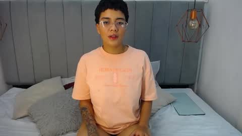 rio_valencia online show from 09-18-25, 04:03