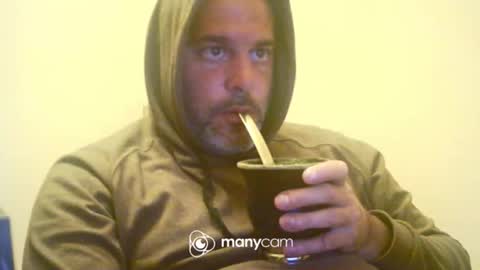 Snapshot of riorio23 chatting on 09-10-25, 02:22 Riorio23 online show from 09-10-25, 02:22