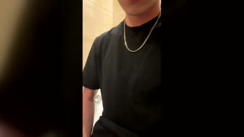 Snapshot of ripostek chatting on 02-16-26, 04:36 ElJames online show from 02-16-26, 04:36