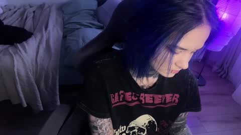   DianaBrite            fansl y online show from 02-01-25, 01:09