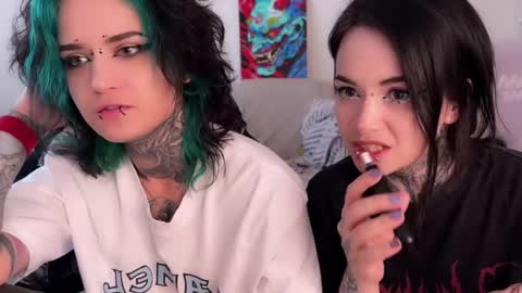   DianaBrite            fansl y online show from 05-08-26, 01:38