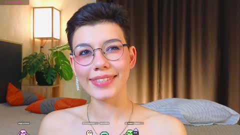 Agnes online show from 12-14-24, 01:38