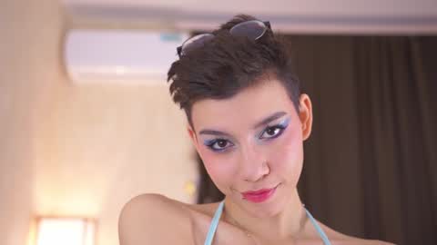 Agnes online show from 01-24-25, 08:34