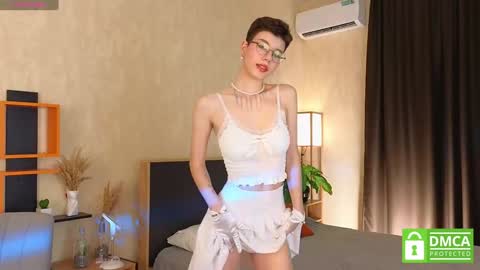 Agnes online show from 02-03-25, 07:51