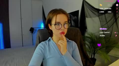 Snapshot of risosweet chatting on 05-03-26, 08:37 Alice online show from 05-03-26, 08:37