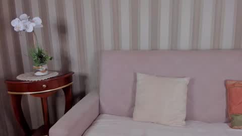 rita_farell online show from 11-03-25, 08:43