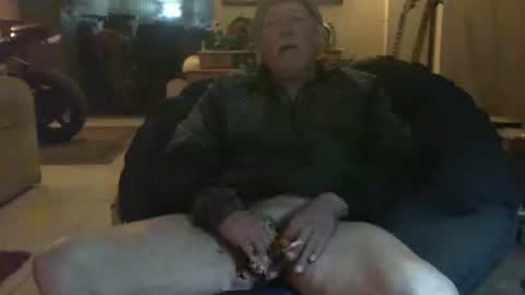 riveratggg online show from 09-18-25, 07:27