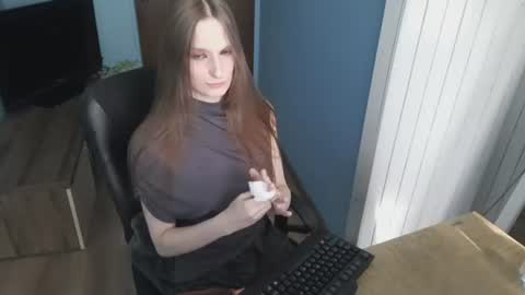 Snapshot of rivver420 chatting on 07-08-26, 02:54 River online show from 07-08-26, 02:54