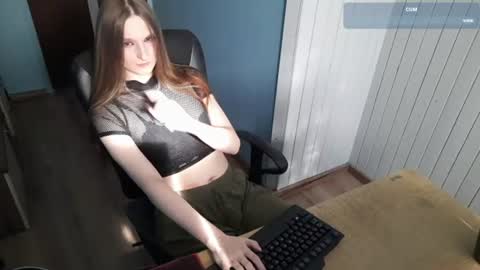 Snapshot of rivver420 chatting on 07-29-26, 03:32 River online show from 07-29-26, 03:32