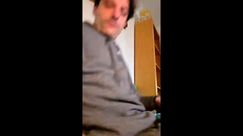 rizzo1980682473 online show from 05-05-26, 12:24