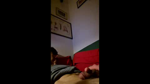 rizzo1980682473 online show from 05-10-26, 02:39