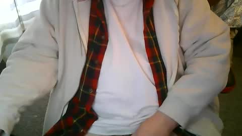 Snapshot of rndmronnie chatting on 02-08-26, 07:06 Ron Rodan online show from 02-08-26, 07:06