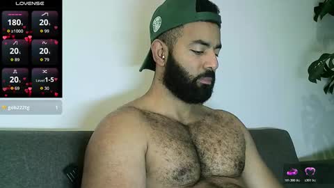 Snapshot of roa32sebas chatting on 11-05-25, 06:30 SebasRoa online show from 11-05-25, 06:30