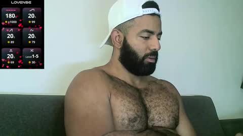 SebasRoa online show from 02-17-26, 03:08