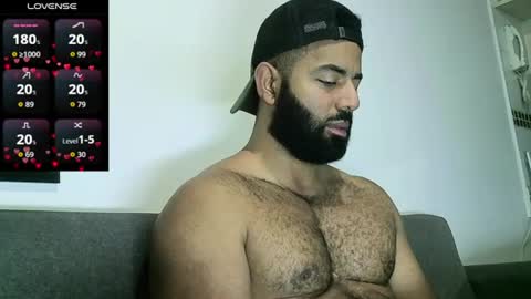 Snapshot of roa32sebas chatting on 06-30-26, 04:19 SebasRoa online show from 06-30-26, 04:19